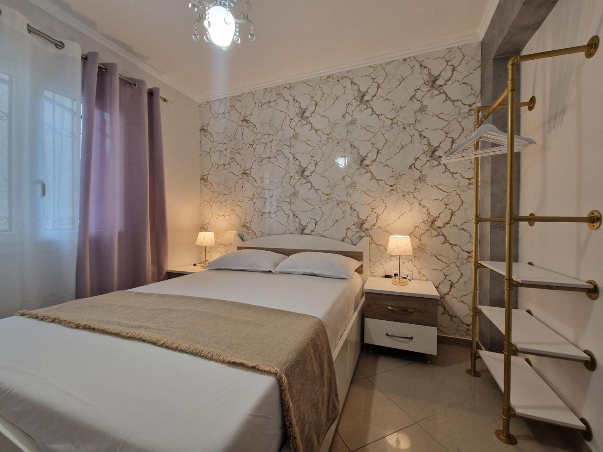 Iro Apartments Néa Péramos Kültér fotó
