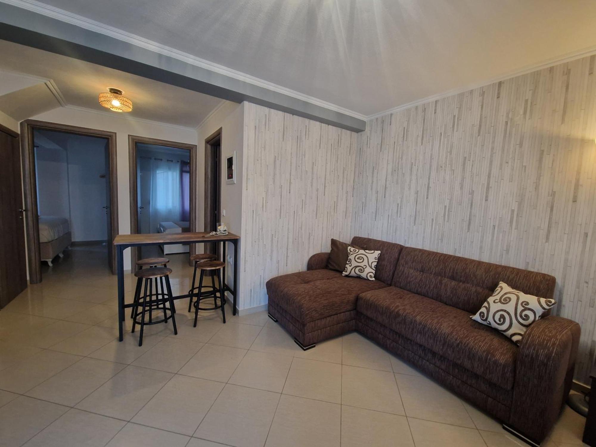 Iro Apartments Néa Péramos Kültér fotó